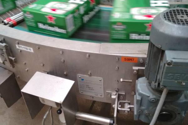 Transport of beer with round conveyor Type R