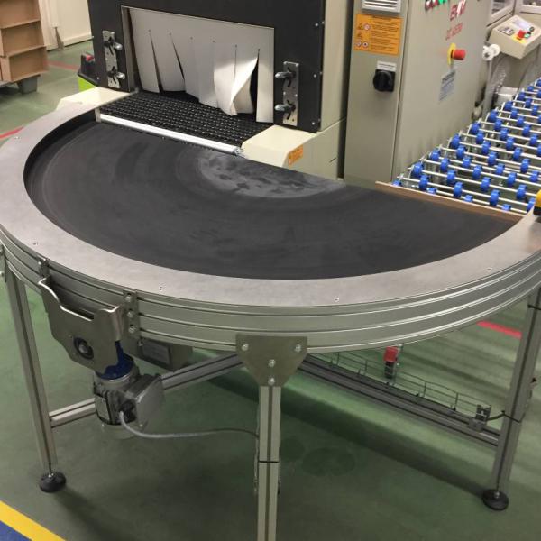 Transport of various packaging with a round conveyor Type KDZ