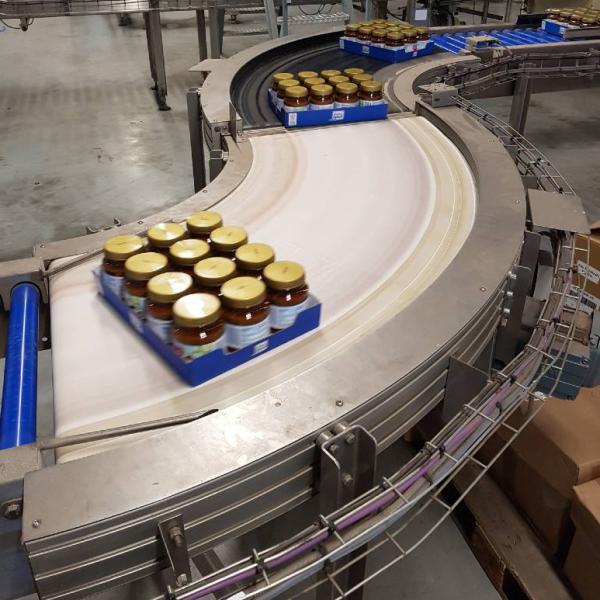 Transport von Verpackungen mit Rundförderer Typ KDC